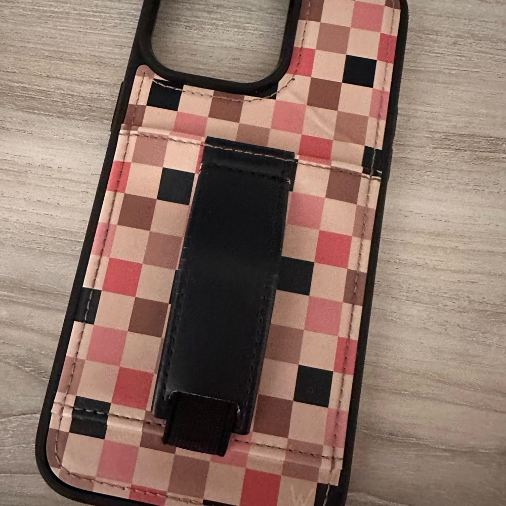 Walli Cases Checkered Phone Case iPhone 14 pro max